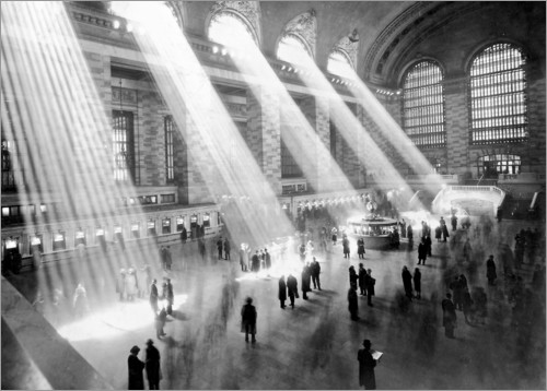Poster Sunbeams into Grand Central Station