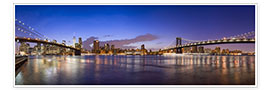 Poster New York City skyline panorama at night, USA