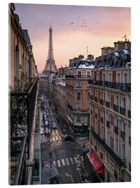 Acrylic print  Street in Paris with Eiffel tower at sunset - Jan Christopher Becke